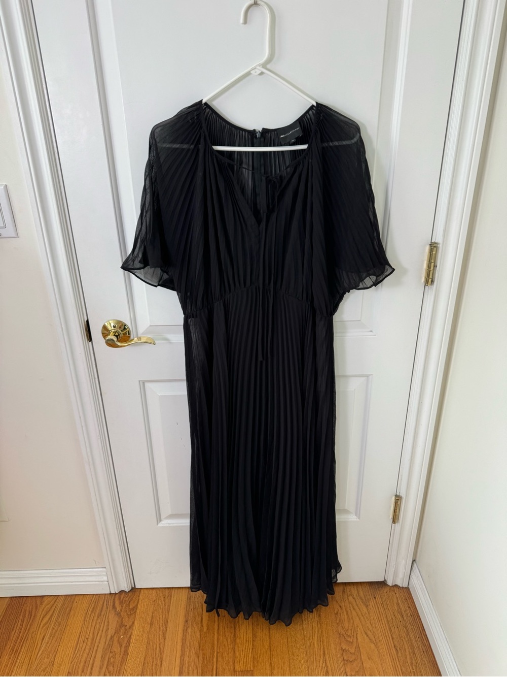 Jill Jill Stuart Anthropologie Black Sleeves Pleated Maxi Dress Elegant Size 14